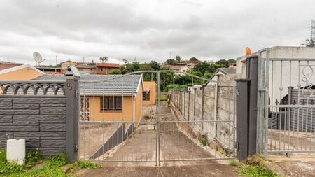 2 Bedroom house to rent in Havenside, Chatsworth