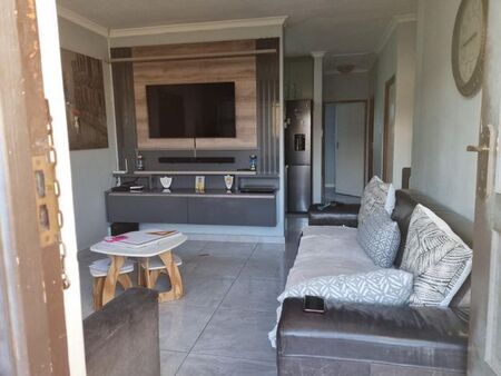 3 Bedroom house to rent in Hagley, Kuils River