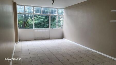 2 Bedroom flat to rent in Linden, Randburg