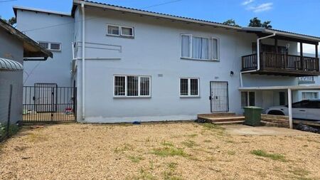 5 Bedroom duplex apartment to rent in Assagay, Hillcrest