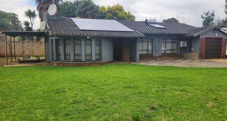 3 Bedroom House in Dersley