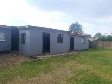 1 Bedroom Apartment in Kempton Park West