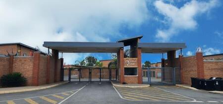 3 Bedroom Townhouse in Glen Marais