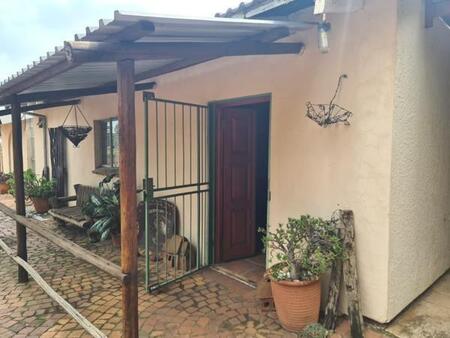 1 Bedroom Apartment in Bonaero Park