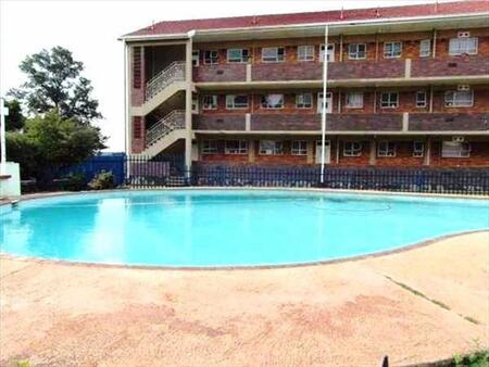 1 Bedroom Apartment in Rhodesfield