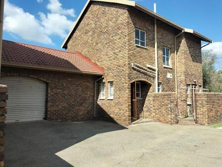 4 Bedroom Townhouse in Birchleigh North