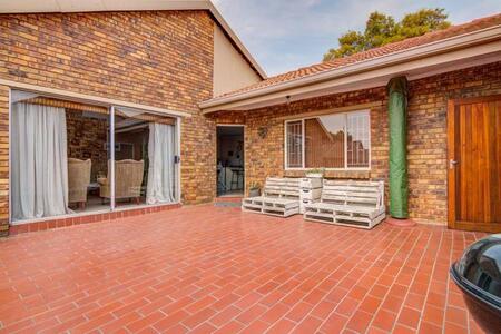 4 Bedroom Townhouse in Terenure