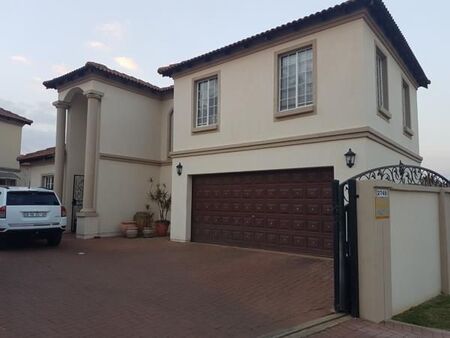 4 Bedroom House in Glen Marais