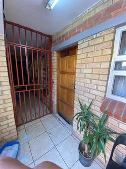 1 Bedroom Apartment in Kempton Park Central