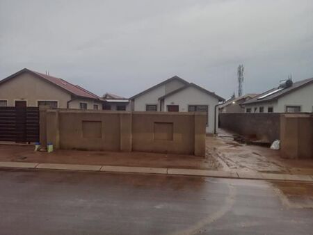 3 Bedroom House in Leondale