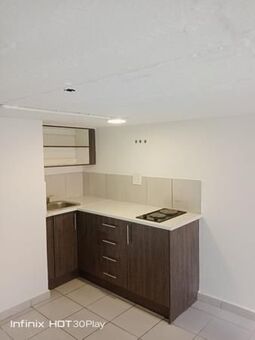 Studio apartment in Delville