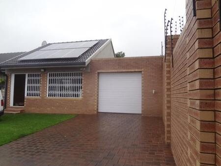 2 Bedroom Simplex in Edendale