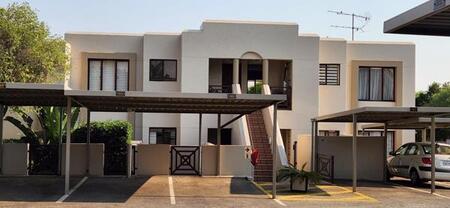 2 Bedroom Apartment in Marais Steyn Park
