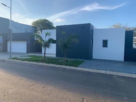 3 Bedroom House in Greenstone Hill