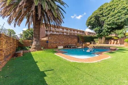 2 Bedroom Townhouse in Eastleigh