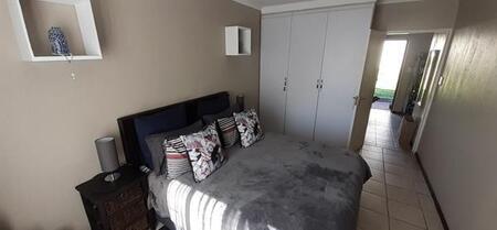 1 Bedroom Townhouse in Greenstone Hill