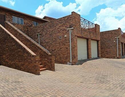 2 Bedroom Townhouse in Bartlett