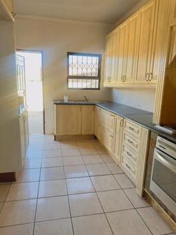 Bachelor apartment in Vosloorus