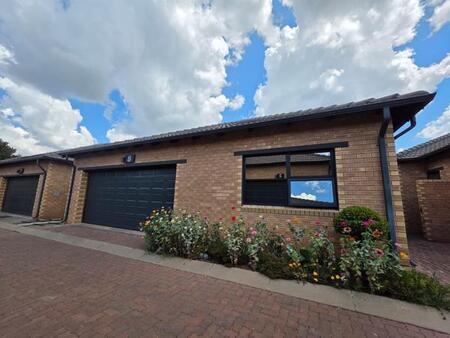 3 Bedroom Cluster in Bartlett