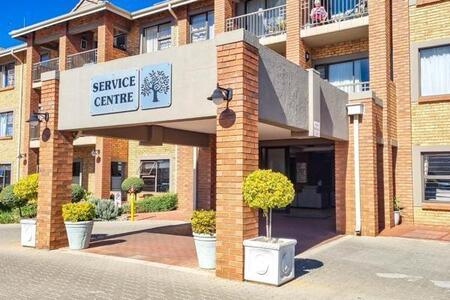 2 Bedroom Townhouse in Brentwood Park