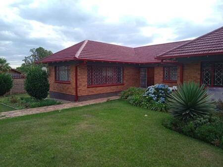 3 Bedroom House in Farrarmere