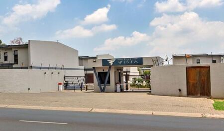 3 Bedroom Apartment in Rynfield