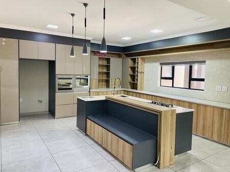 4 Bedroom House in Lakefield