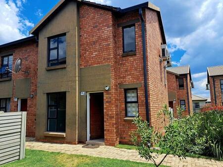 2 Bedroom Townhouse in Albertsdal