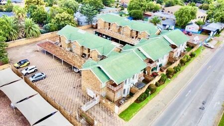 2 Bedroom Townhouse in Brackenhurst