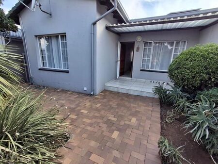 2 Bedroom Townhouse in Meyersdal