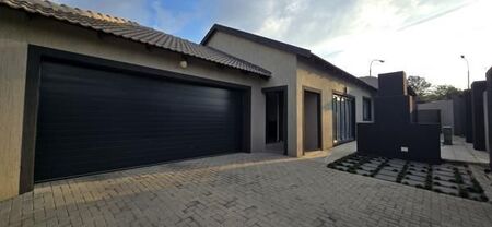 3 Bedroom Cluster in Alberante