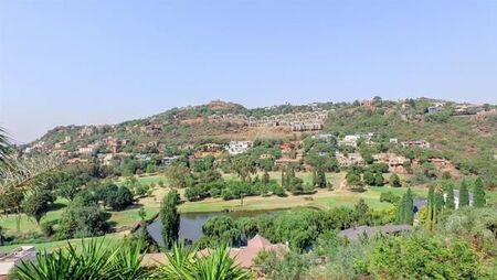 2 Bedroom Duplex in Bassonia