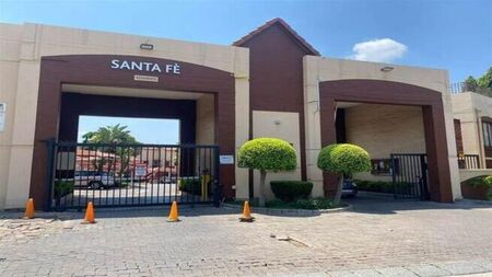 3 Bedroom apartment to rent in Bromhof, Randburg