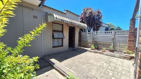 1 Bedroom flat to rent in Dormehls Drift, George