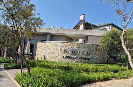 3 Bedroom apartment to rent in Waterfall, Midrand