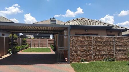 3 Bedroom house to rent in Albertsdal, Alberton