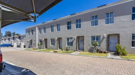 2 Bedroom duplex apartment to rent in De Zoete Inval, Paarl