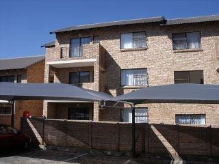2 Bedroom Townhouse in Corlett Gardens