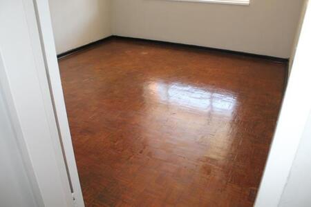 Studio Apartment in Yeoville