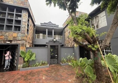 1 Bedroom Flat in Observatory