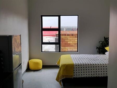 Studio Apartment in City & Suburban (Maboneng)