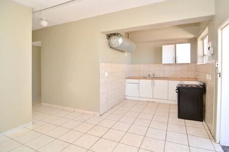 2 Bedroom Apartment in Berea
