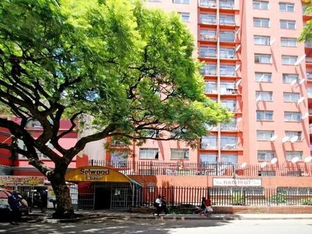 2 Bedroom Apartment in Berea