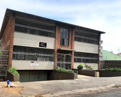 3 Bedroom Apartment in Berea