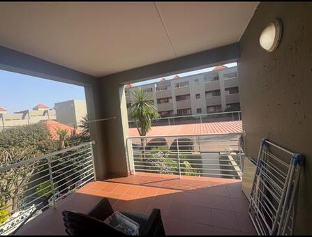 2 Bedroom Apartment in Glenhazel