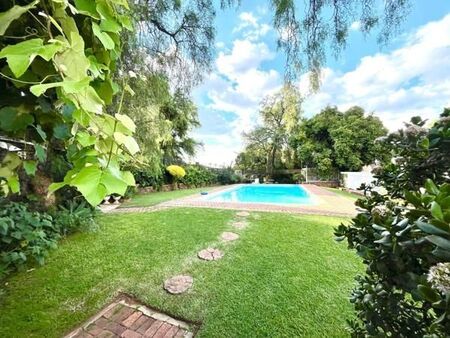 3 Bedroom Townhouse in Bedford Gardens