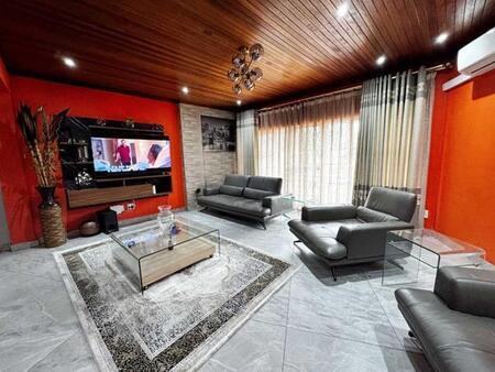 4 Bedroom House in Meadowbrook