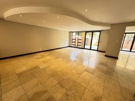 3 Bedroom Townhouse in Bedford Gardens