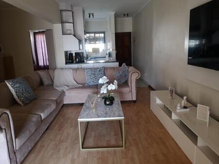 2 Bedroom Apartment in Bedford Gardens