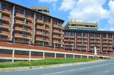 2 Bedroom Apartment in Milpark